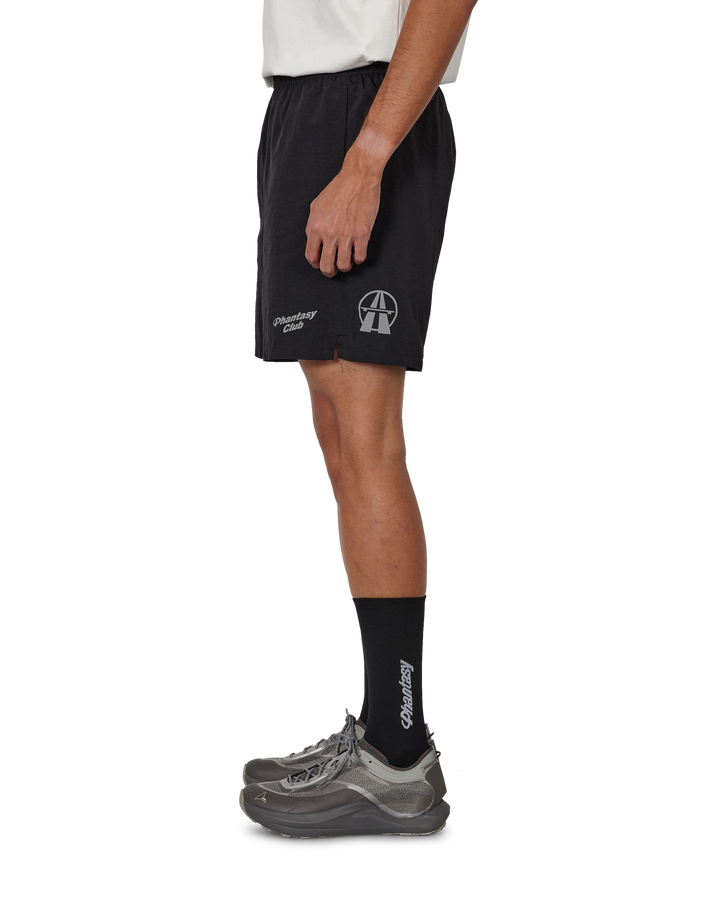 Hydra Shorts Black hover media